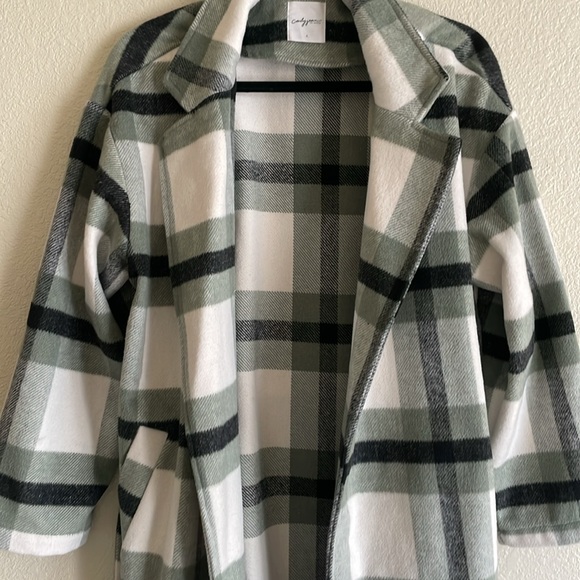 CJLA Francesca Coat - Picture 6 of 6